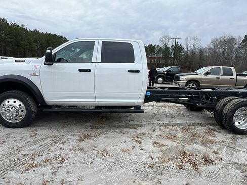 New 2026 RAM 4500 Tradesman w/ Chrome Appearance Group image 11