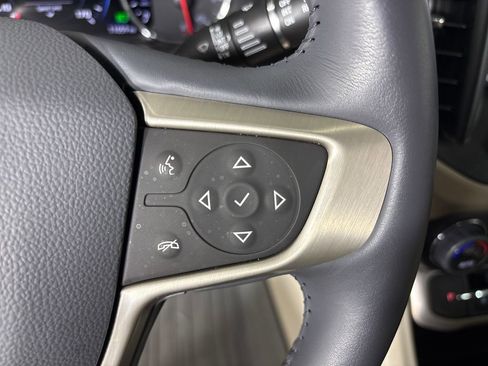 Used 2022 GMC Acadia Denali w/ Denali Ultimate Package image 25