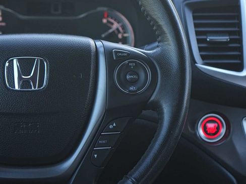 Used 2018 Honda Ridgeline RTL image 18