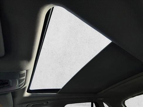 Used 2015 BMW X5 xDrive50i image 13