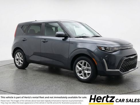 Used 2025 Kia Soul LX w/ LX Technology Package image 1