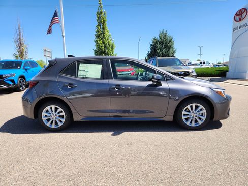 New 2026 Toyota Corolla SE FWD image 2
