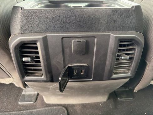 Used 2020 Ford F150 XLT w/ Equipment Group 302A Luxury AWD/4WD image 17