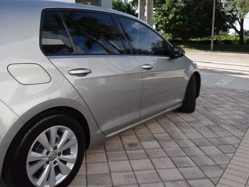 Used 2015 Volkswagen Golf TDI S FWD image 25