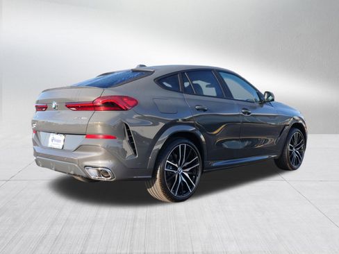 New 2026 BMW X6 xDrive40i w/ Executive Package image 3