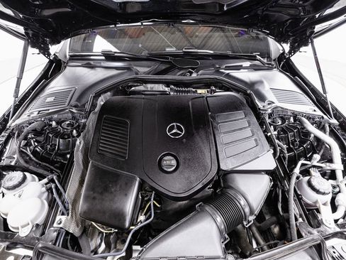 Certified 2025 Mercedes-Benz C 300 4MATIC Sedan image 35