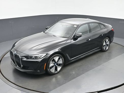 Used 2023 BMW i4 eDrive35 w/ Premium Package RWD image 34