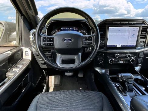 Used 2022 Ford F150 XLT w/ Equipment Group 302A High image 11