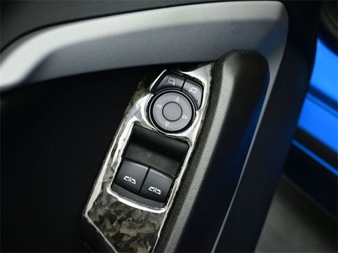 Used 2022 Chevrolet Camaro SS image 8