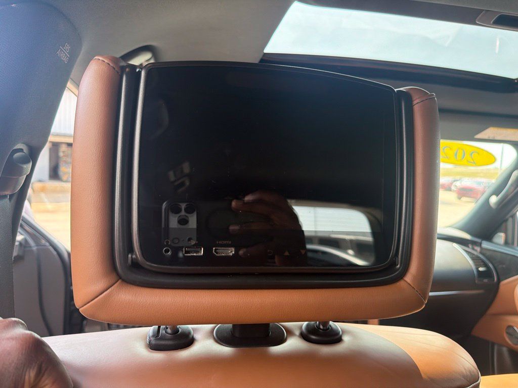 Used 2023 INFINITI QX80 Sensory w/ Cargo Package AWD/4WD image 14