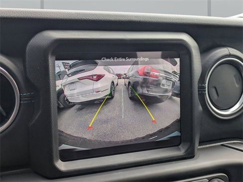 Used 2023 Jeep Wrangler Unlimited Rubicon 4xe w/ Steel Bumper Group image 20