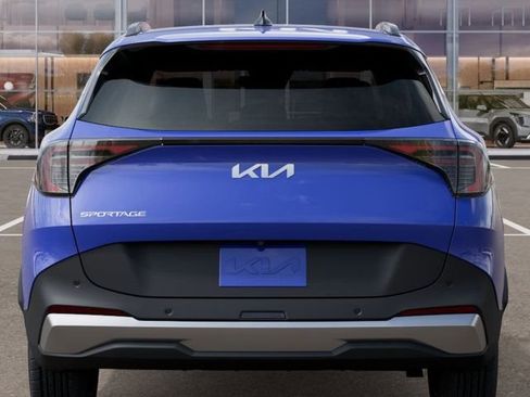New 2026 Kia Sportage EX w/ EX Panorama Roof Package FWD image 13