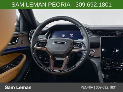 New 2025 Jeep Grand Cherokee L Summit w/ Obsidian Package image 11