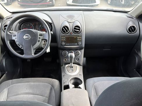 Used 2013 Nissan Rogue S w/ Special Edition Pkg FWD image 17