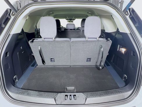 Used 2026 Ford Explorer Active image 30