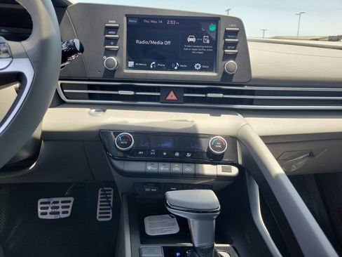 New 2026 Hyundai Elantra Sport FWD image 15