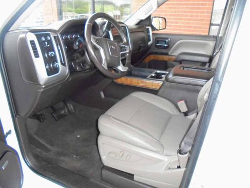 Used 2017 GMC Sierra 1500 SLT w/ Texas SLT Premium Package AWD/4WD image 7