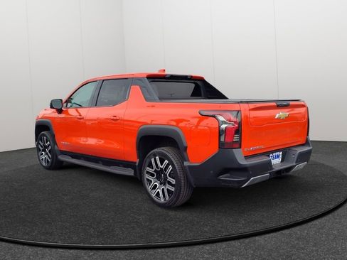 New 2026 Chevrolet Silverado EV LT image 4