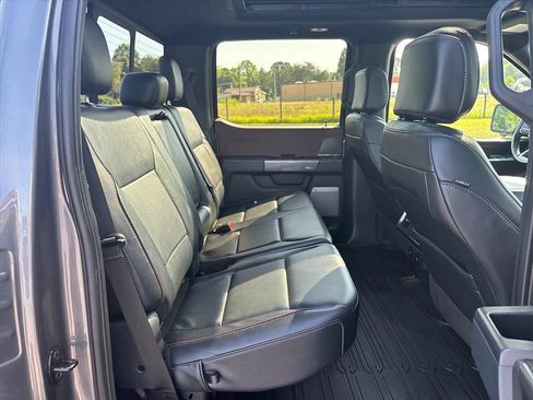 Used 2022 Ford F150 Lariat w/ Equipment Group 502A High AWD/4WD image 15