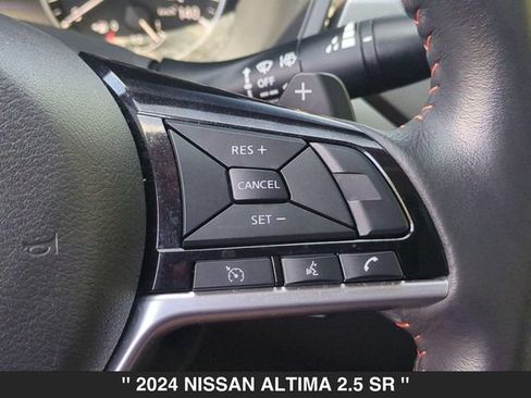 Used 2024 Nissan Altima 2.5 SR AWD/4WD image 19
