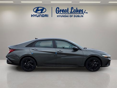 New 2026 Hyundai Elantra Sport image 6