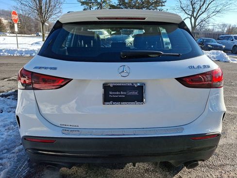 Used 2022 Mercedes-Benz GLA 35 AMG 4MATIC image 5