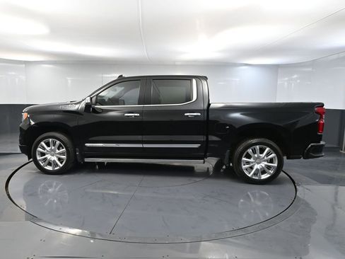 Used 2023 Chevrolet Silverado 1500 High Country w/ High Country Premium Package AWD/4WD image 11