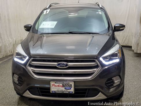 Used 2017 Ford Escape Titanium w/ Equipment Group 301A FWD image 7