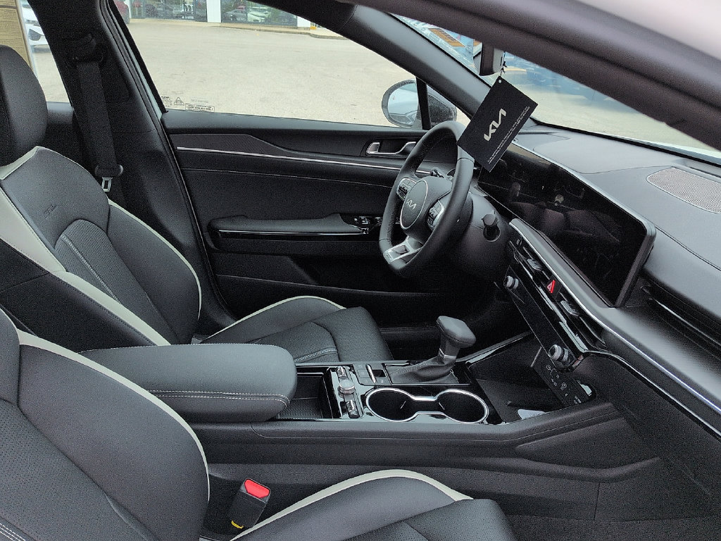New 2026 Kia K5 GT-Line FWD image 7