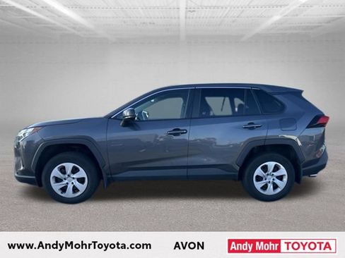 Used 2023 Toyota RAV4 LE AWD/4WD image 5
