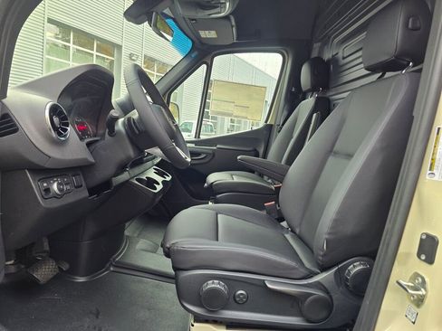 New 2026 Mercedes-Benz Sprinter 2500 image 20