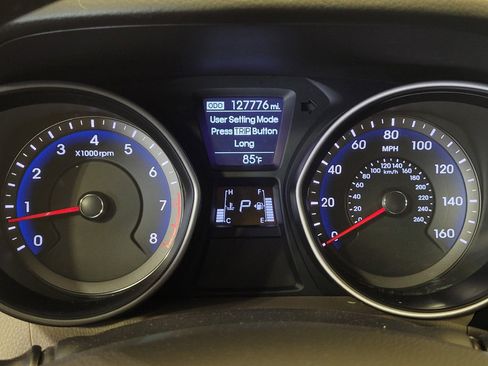 Used 2015 Hyundai Elantra GT w/ Option Group 03 FWD image 23