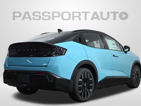 New 2026 Nissan Leaf Platinum+ w/ Cargo Package (Platinum+) image 8