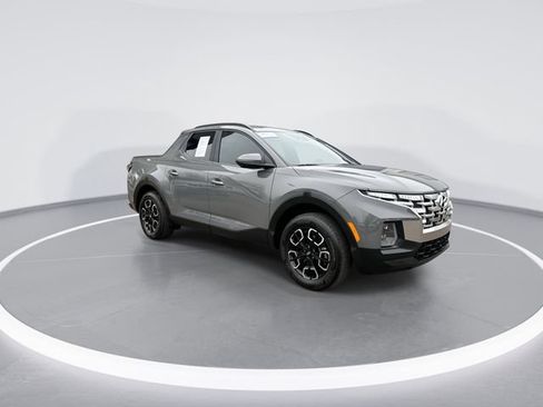 Used 2022 Hyundai Santa Cruz SEL Premium AWD/4WD image 2