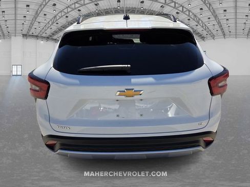 Used 2024 Chevrolet Trax LT image 6