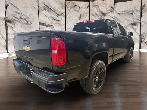Used 2019 Chevrolet Colorado W/T w/ Custom Special Edition RWD image 5