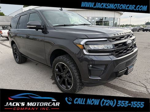 Used 2024 Ford Expedition Limited image 22