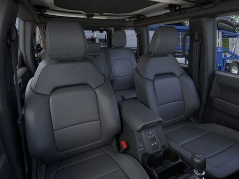 New 2026 Ford Bronco Badlands image 10