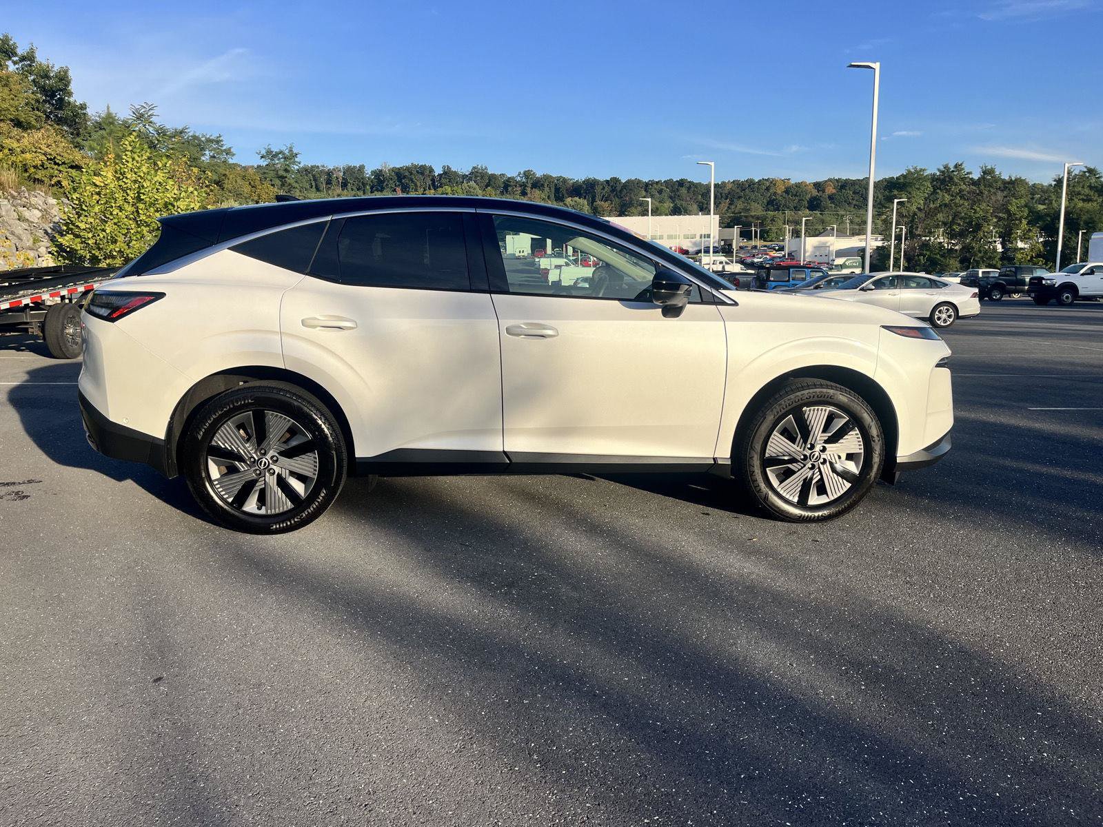 Certified 2025 Nissan Murano SL w/ Cargo Package AWD/4WD image 9