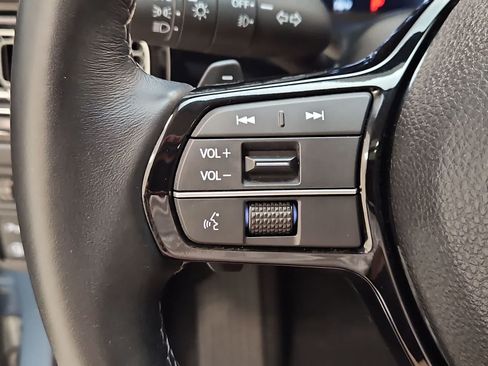 Certified 2024 Honda Civic Touring image 13
