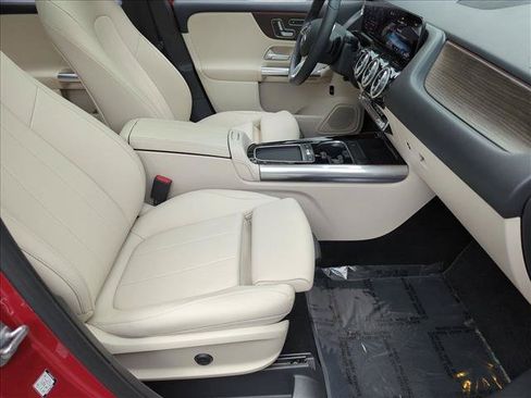Used 2026 Mercedes-Benz GLA 250 image 21