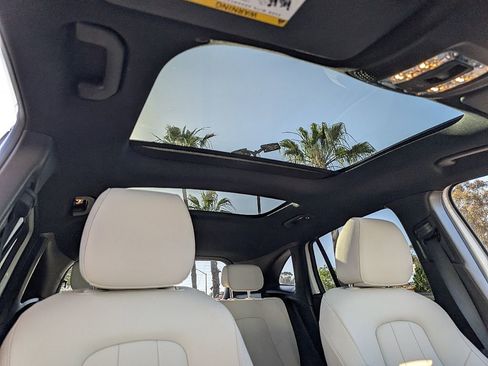 Used 2025 Mercedes-Benz GLA 250 image 19