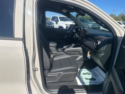 New 2026 Chevrolet Colorado Trail Boss image 32