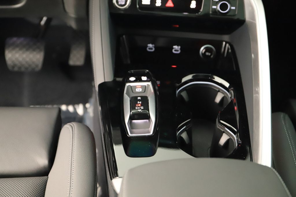 New 2026 Audi Q5 Premium Plus AWD/4WD image 21