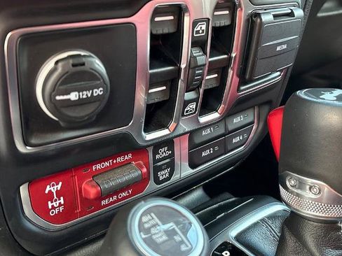 Used 2024 Jeep Wrangler Unlimited Rubicon 392 AWD/4WD image 46