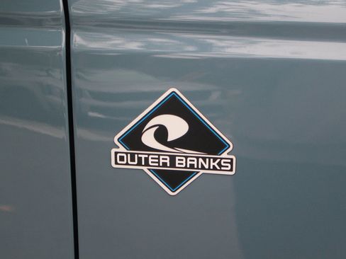 Used 2022 Ford Bronco Outer Banks image 12