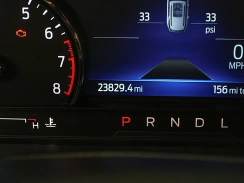 Certified 2023 Ford Explorer XLT w/ Equipment Group 202A AWD/4WD image 17