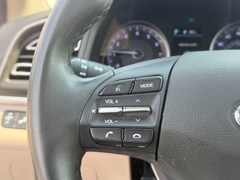 Used 2020 Hyundai Elantra Limited w/ Ultimate Package 03 FWD image 24