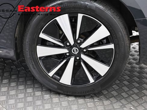 Used 2022 Nissan Altima 2.5 SV FWD image 32