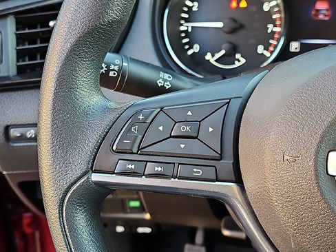 Used 2018 Nissan Rogue Sport S w/ S Appearance Package image 20